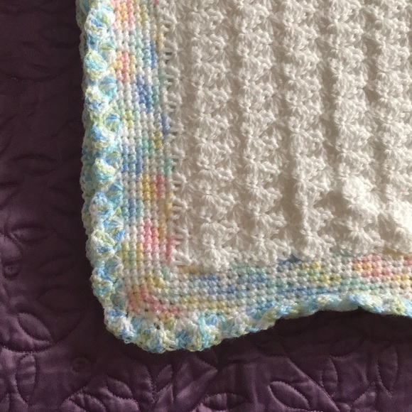 Handmade Crotchet Gender Neutral Baby Blanket - Picture 2 of 4